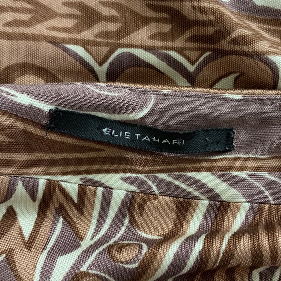 Elie Tahari Stretch Silk Top - Picture 8 of 8